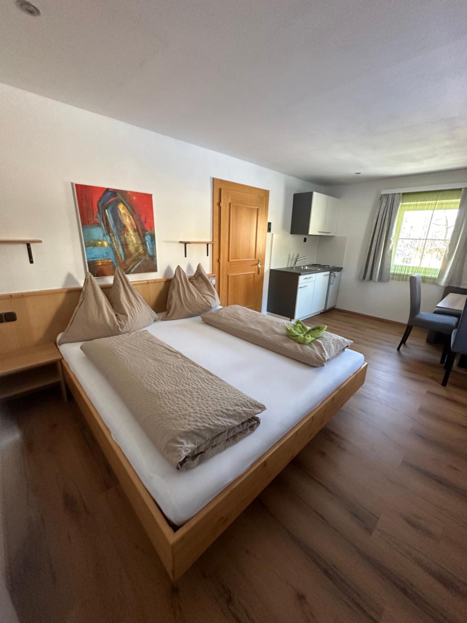Fruehstueckspension Alpenrose Bed & Breakfast Iselsberg Luaran gambar